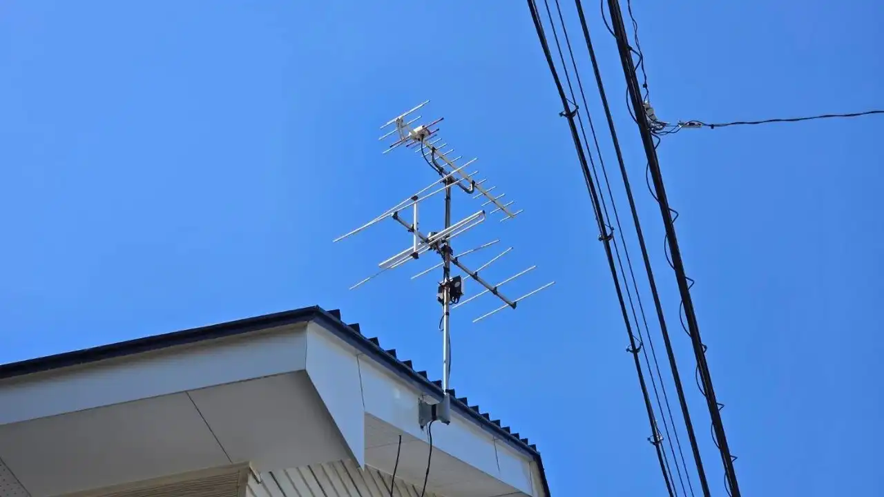 【2026年10月8日】交換前の八木式アンテナ【北海道函館市】